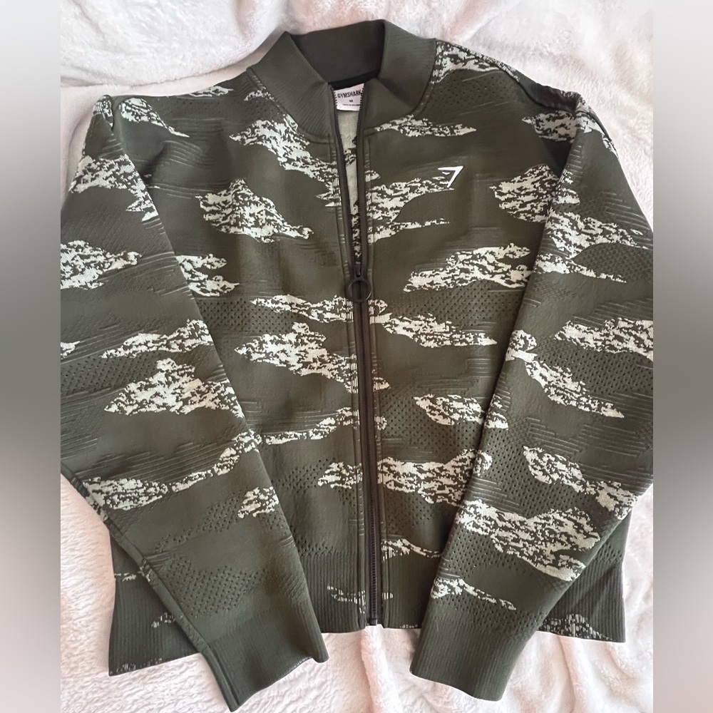 NWOT Gymshark Camo Jacket